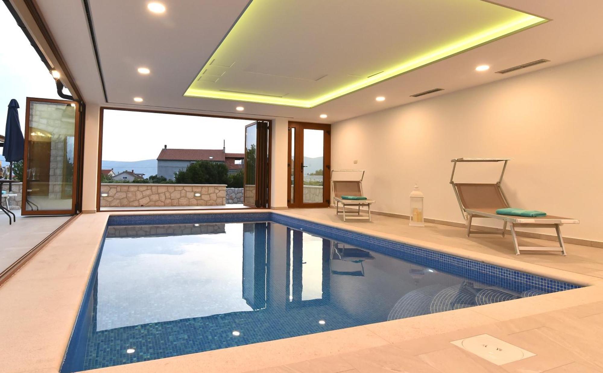 Willa Muskatel -with Heated Pool Brzac