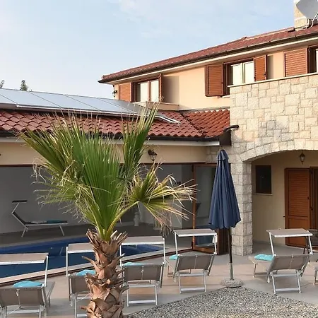 Villa Muskatel -With Heated Pool Brzac Exterior foto