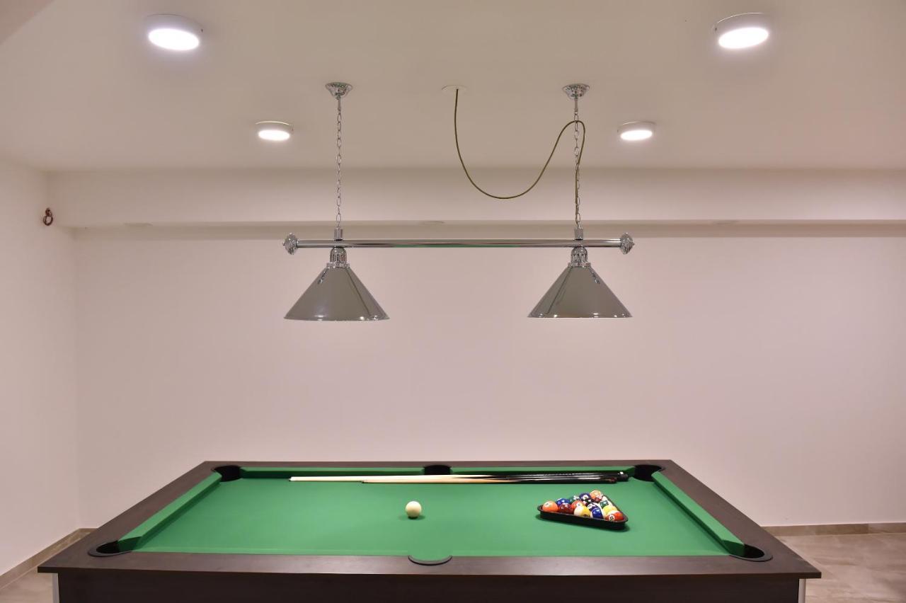 Muskatel -with Heated Pool *