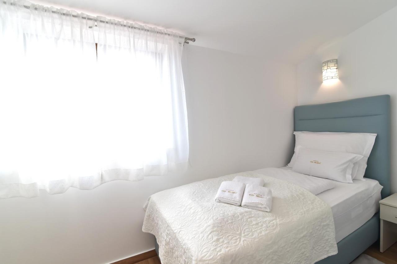 Muskatel -with Heated Pool Villa *