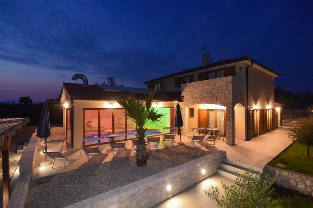 Muskatel -with Heated Pool *